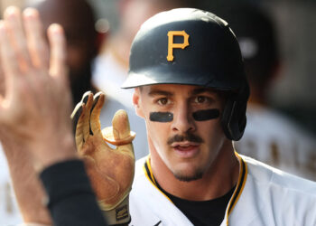 19歲怪物新秀簽下200億天價合約