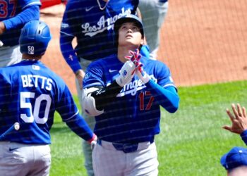 大谷翔平首轟後仰天原因曝光