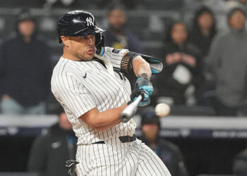 洋基強打者史坦頓驚喜盜壘成功