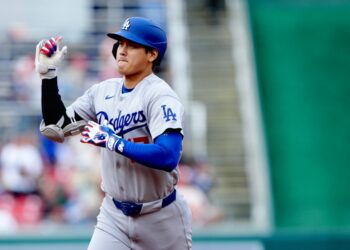 大谷翔平轟出特大全壘打，震驚全場