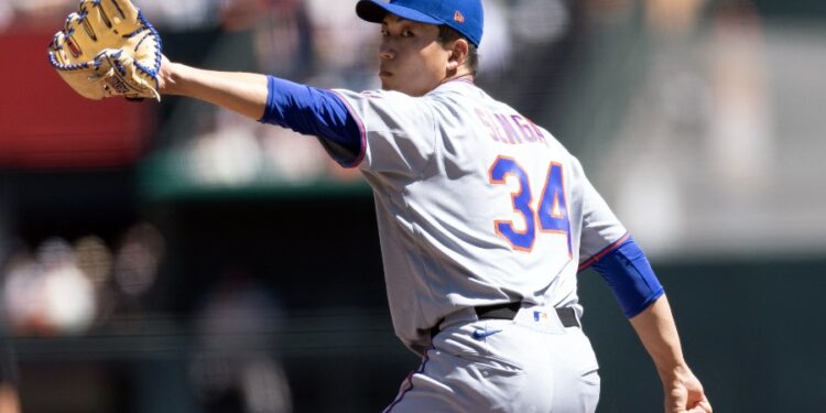 千賀滉大魔球驚艷全場，打者無奈跪地