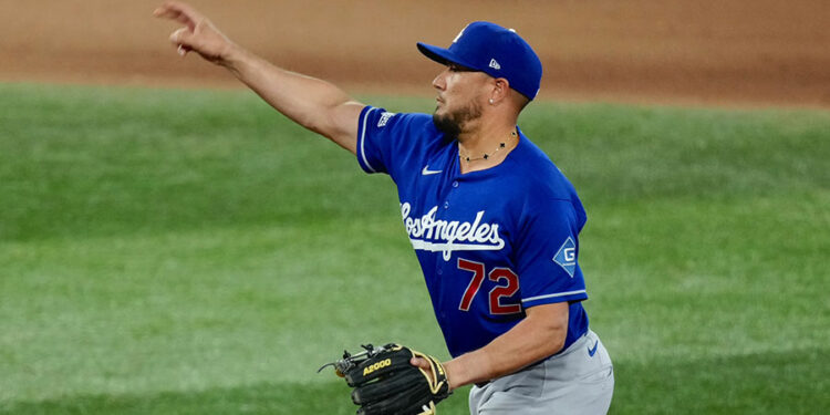 道奇與藍鳥9局野手登板異例場面