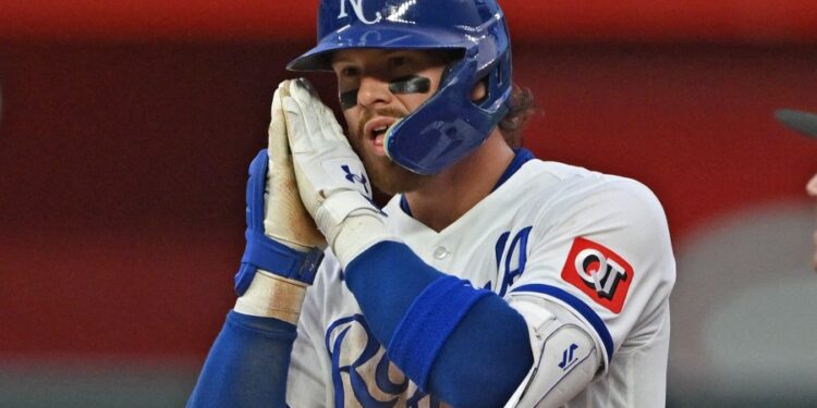 MLB／皇家隊新款城市連結球衣設計引發爭議 美媒批評不似球衣