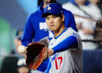 MLB／大谷翔平帽上寫「MR」致敬隊友羅哈斯父親辭世 展現兄弟情誼