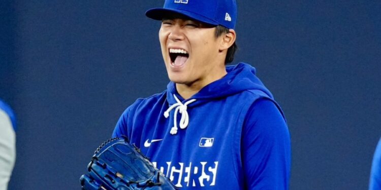 MLB／山本由伸與佐佐木朗希賽前與加藤豪將交流 展現日本球員溫馨互動