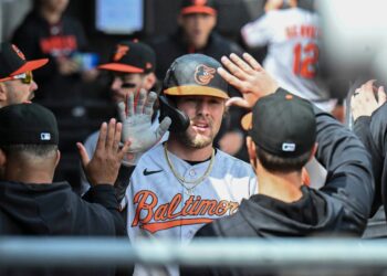 MLB／金鶯新款城市連結球衣引發爭議 綠橘配色遭球迷批評